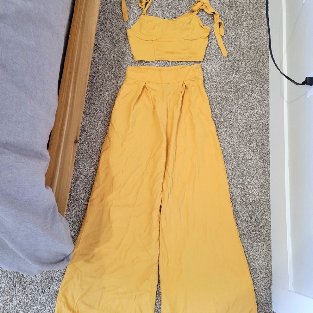 Mustard two piece set